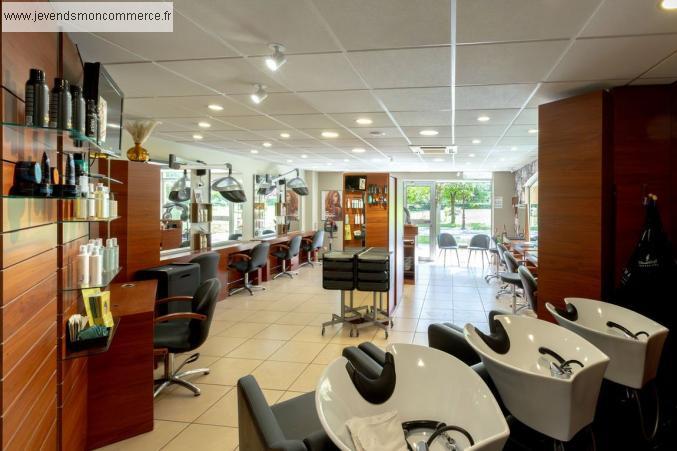 ville de Élancourt Murs commerciaux à vendre, à louer ou à reprendre 