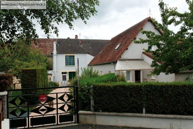 ville de ARGENTON SUR CREUSE Hébergement touristique - Gîte - Auberge à vendre, à louer ou à reprendre 